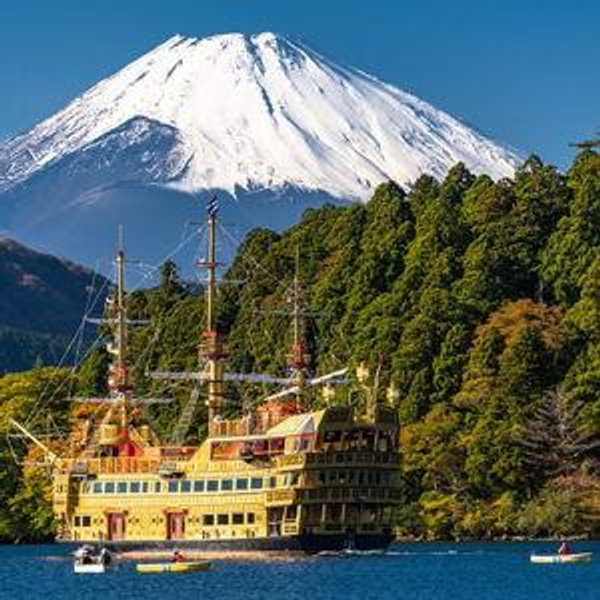 Tour of Mt. Fuji- Ramen Making and Pirate Ship Cruise