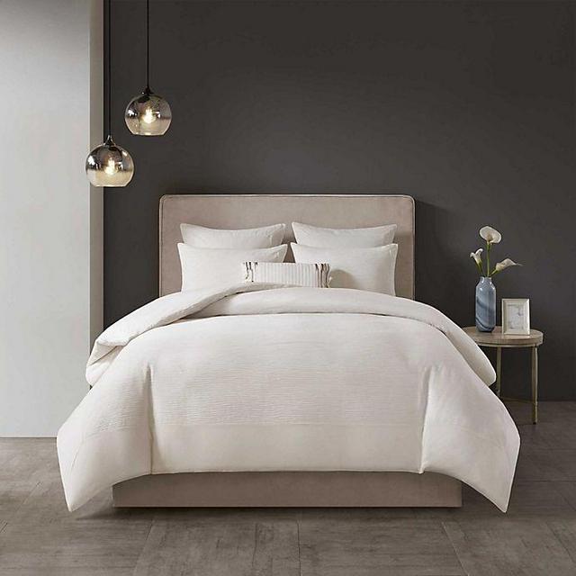 N Natori® Hanae King Comforter Set in White