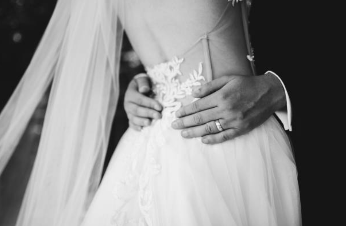 The Wedding Website of SALLY ANDERSON and ANDREW HOLMES