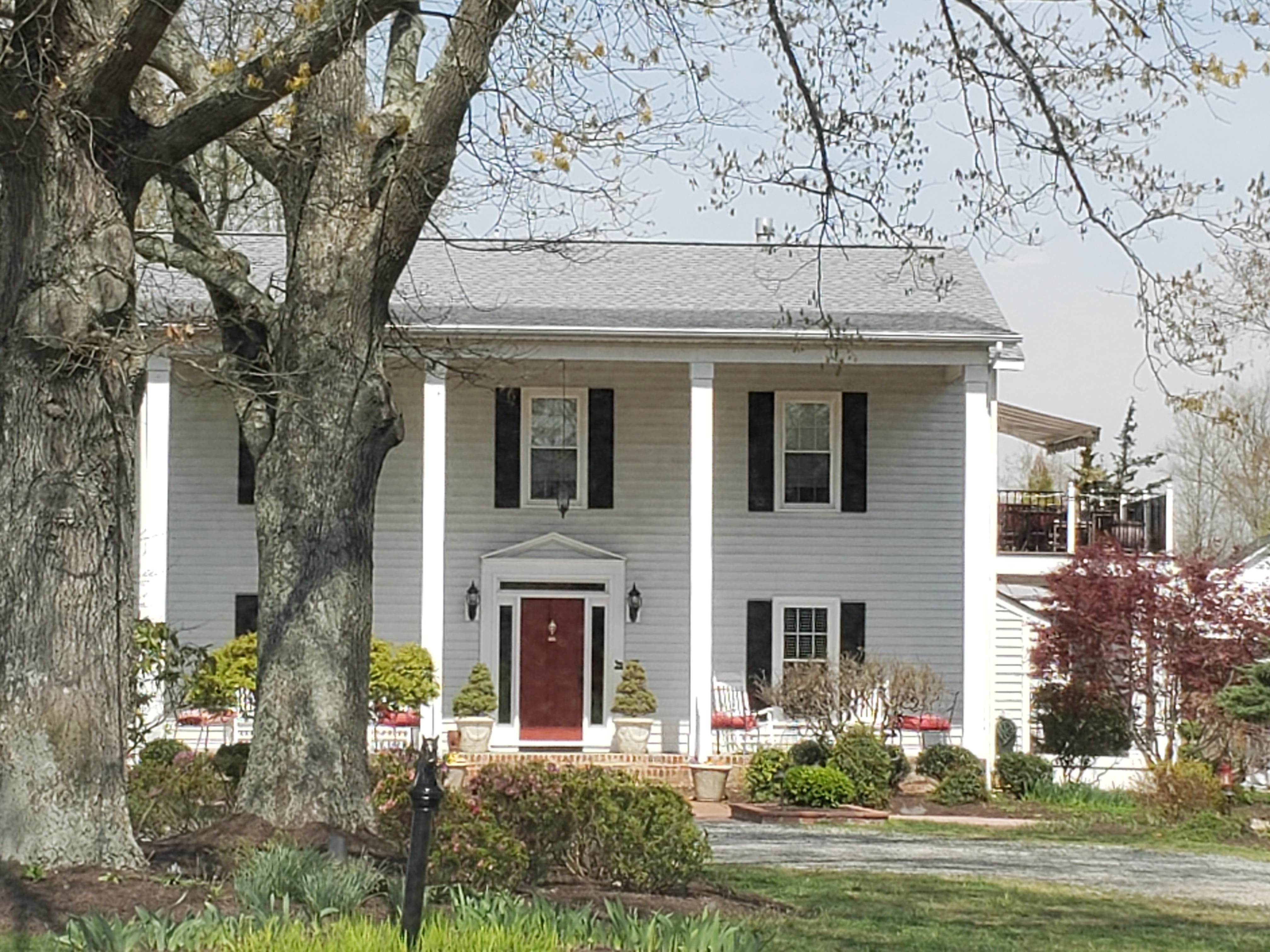 The Wedding Website of Elizabeth Hayden and Robert Rittenhouse