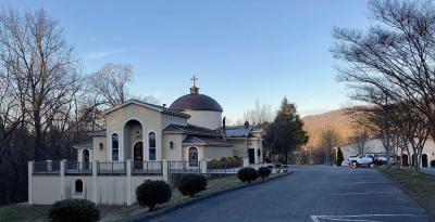 The Wedding Website of Victoria Ligerakis and Justin Hannan