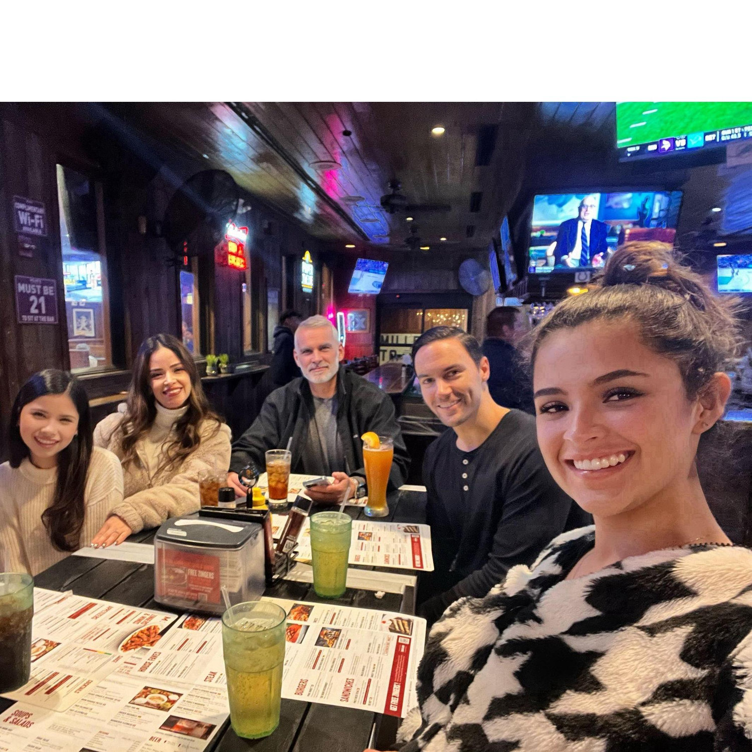 Paul (Sofia's stepdad) taking Chris and the rest of the family to his favorite restaurant, Ale house.