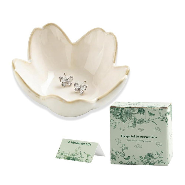 Mecaikru Flower Jewelry Tray Ceramic Ring Dish Jewelry Dish Small Trinket Tray Cute Ring Holder Key Bowl Decorative Plate Gifts For Mom/Sister/Friend, Birthday/Mother's Day/Christmas Gift (white)
