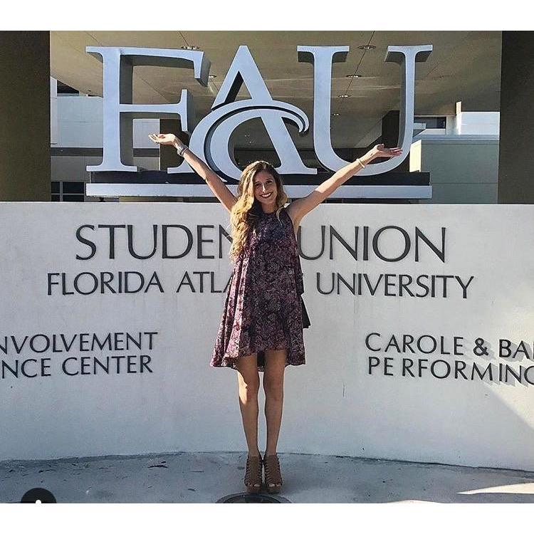 Sara got her Masters in Social Work!