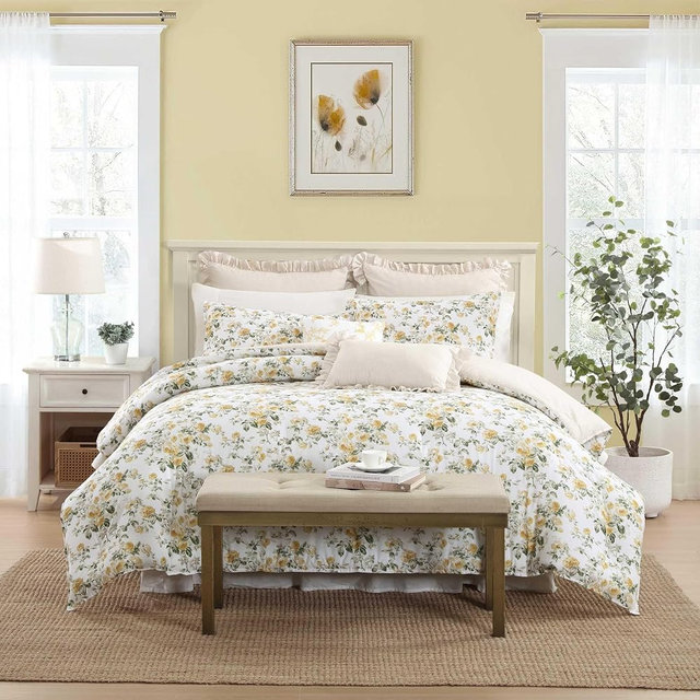 Laura Ashley - Twin Comforter Set, Cotton Floral Bedding with Matching Sham & Bonus Decorative Pillow Cover, Oeko-Tex Certified, Dorm Essentials (Roses Gold)