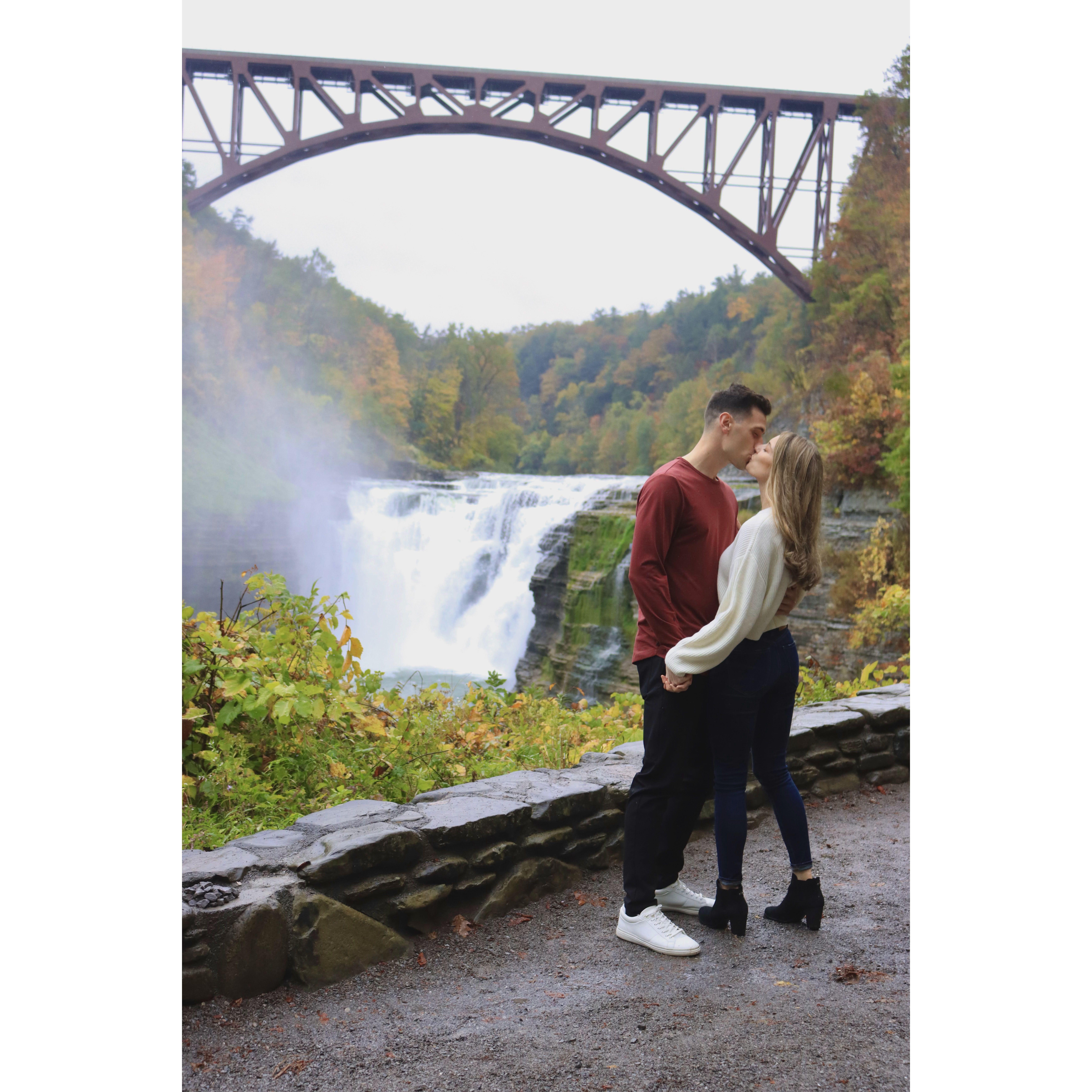 Engagement Pictures at Letchworth State Park