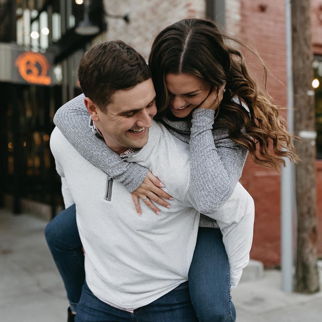 The Wedding Website of Ashley Samuel and Austin Bildstein