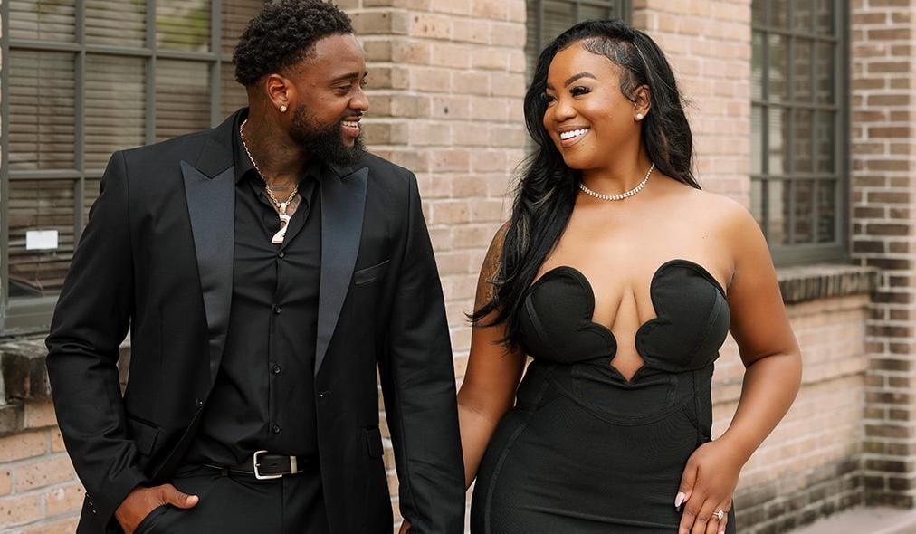 The Wedding Website of Monique Redding and Kalvosie Gaskin