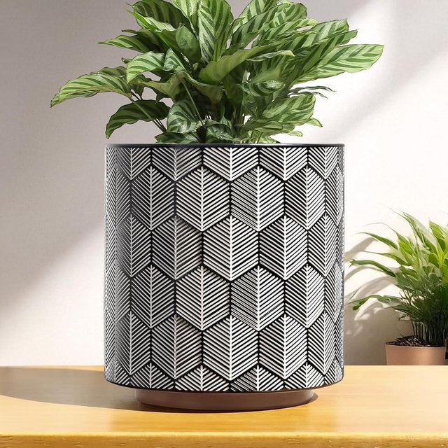GUGUGO Plant Pots Hexagonal Pattern, Boho Modern Planters for Indoor Plants, Unique Decorative Flower Planter Pot with Drainage, Cute Small Succulent Pots, Eclectic Funky Gardening Pot Gifts, Black