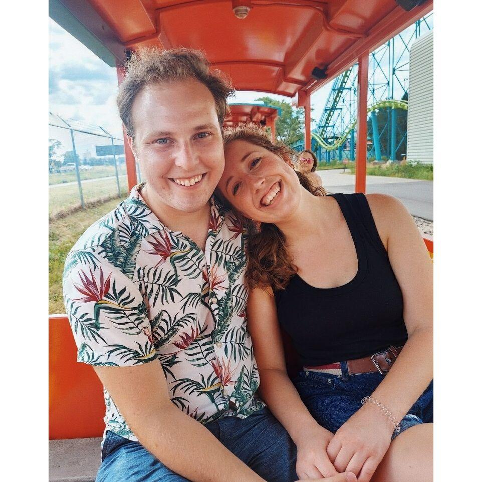 June 2022: After a year and a half of liking each other and not being able to do anything, the time finally came for Anthony and Erin to start dating.