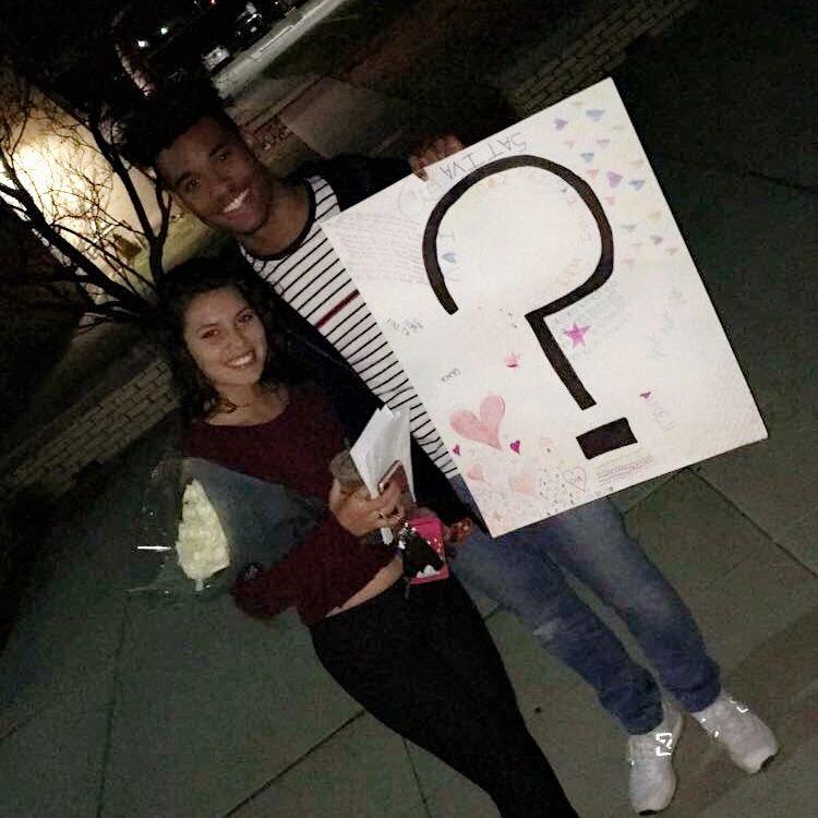 12/01/2017 - Officially boyfriend and girlfriend