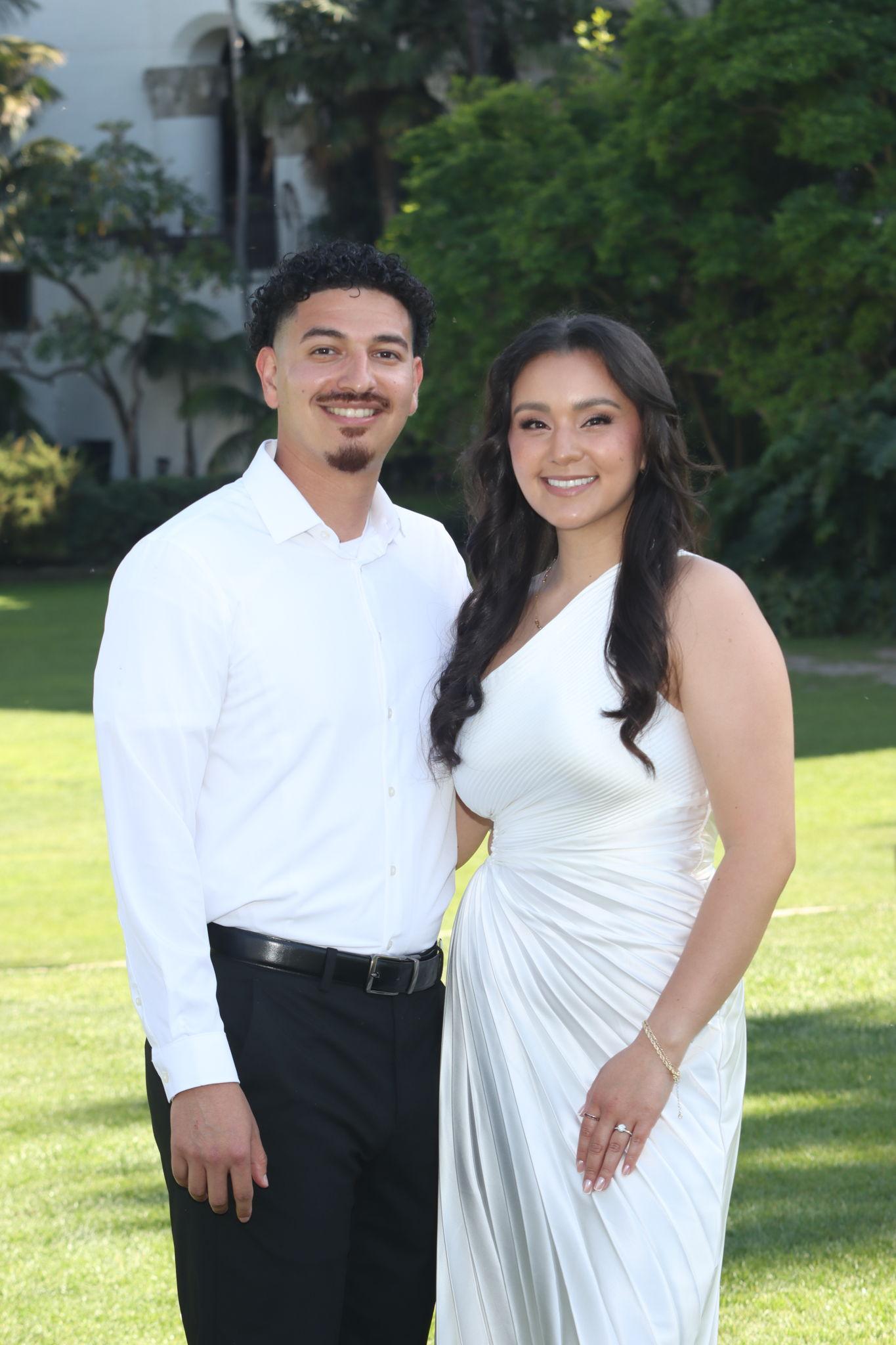 The Wedding Website of Ariana Abayari-Gonzalez and Luis Abayari-Gonzalez