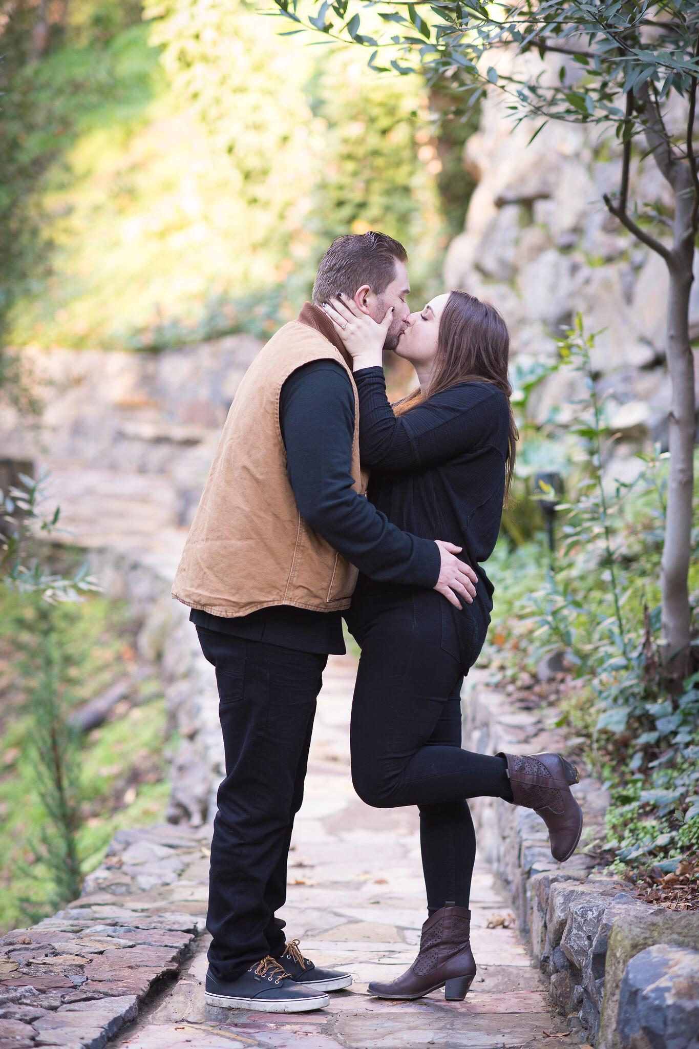 The Wedding Website of Taylor Nicole Baranzelli and Landon James Vandergriend