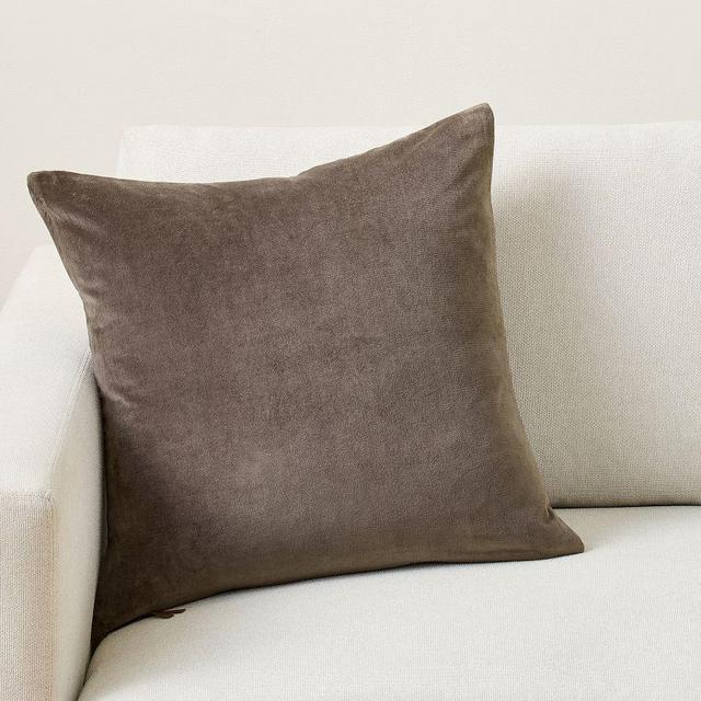Everywhere Velvet Pillow Cover, Turkish Coffee, 20"
