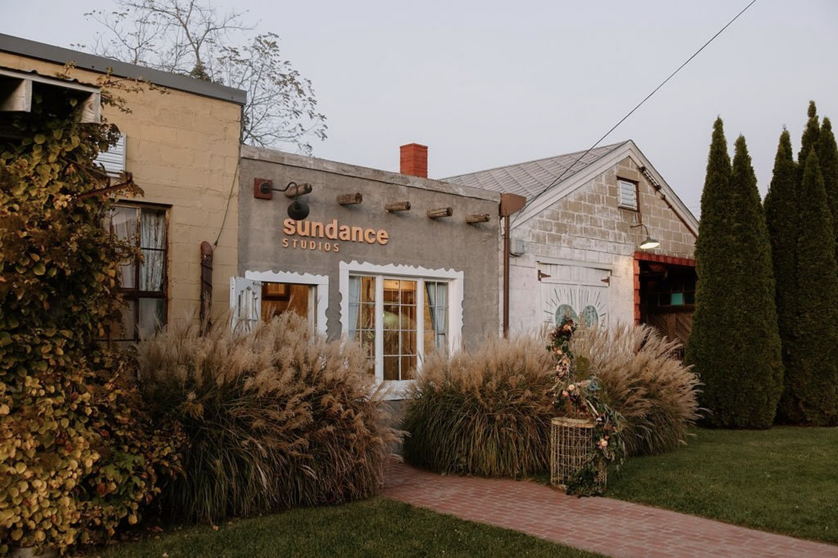 The Wedding Website of Laura Johnston and Tyler Piekarski