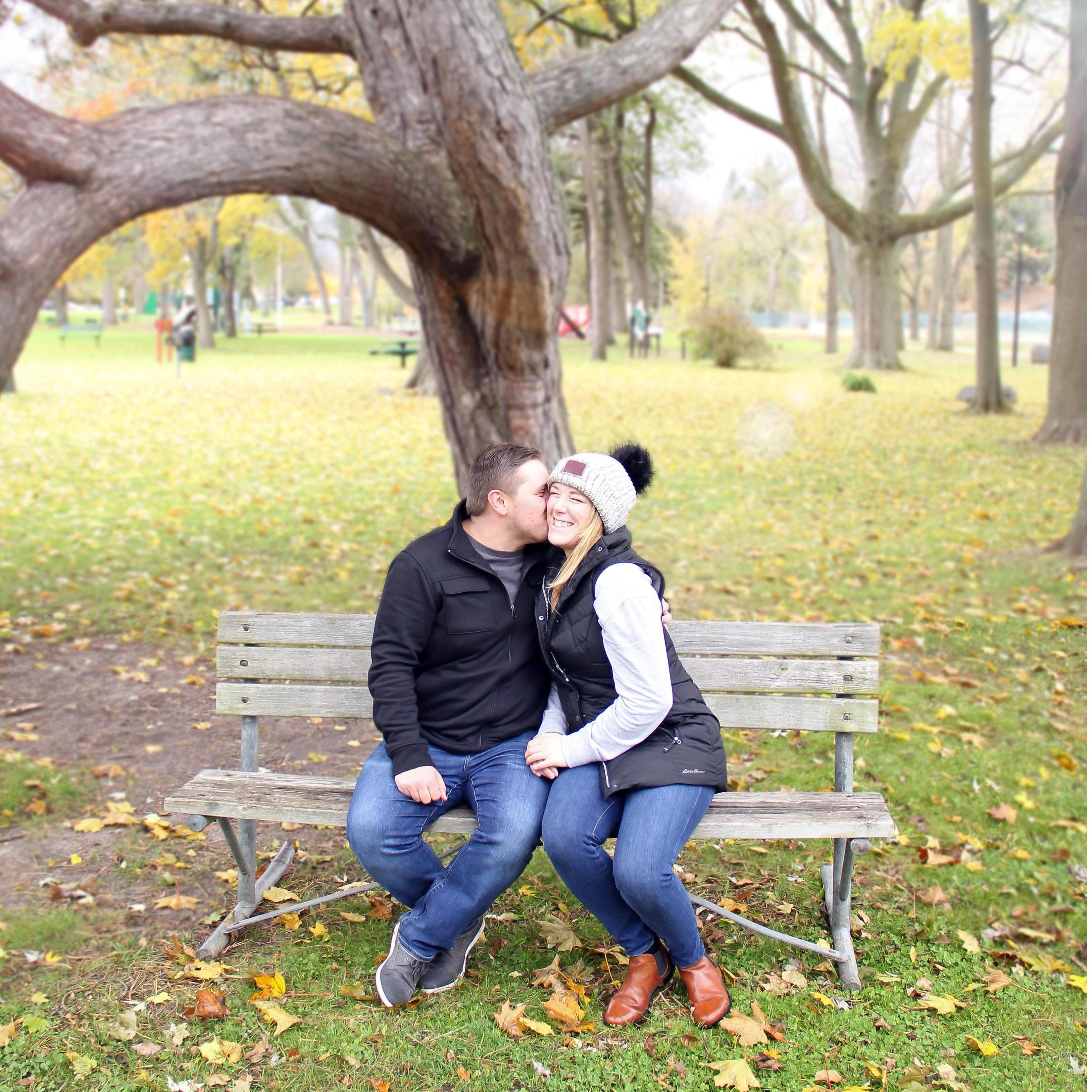 While on a shoot for their friends, Tyler and Ange, Adam and Shan took a few pictures, too! Adam came along because they went to Cedarburg...home of Amy's Apples :)