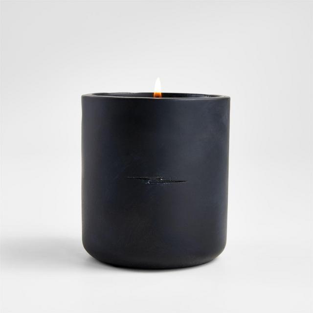 Shinola No. 4 Black Pepper, Cinnamon, and Cedar Scented Candle