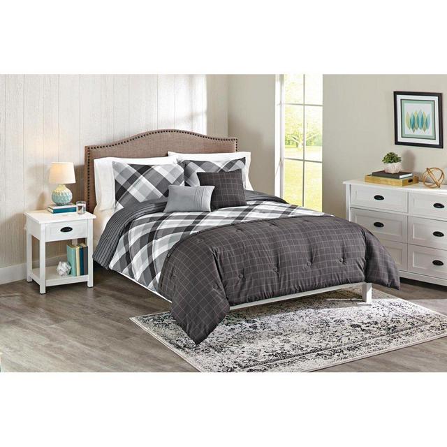 Better Homes & Gardens Black Plaid 5 Piece Comforter Set, King