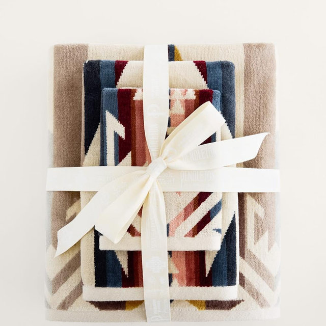 WHITE SANDS TOWEL COLLECTION
