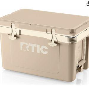 RTIC Ultra-Light 32 Quart Hard Cooler Insulated Portable Ice Chest Box for Drink, Beverage, Beach, Camping, Picnic, Fishing, Boat, Barbecue, 30% Lighter Than Rotomolded Coolers
