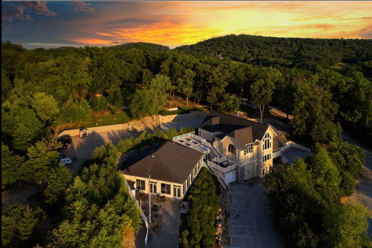 The Wedding Website of Jennifer Trigg and Blake Gelski