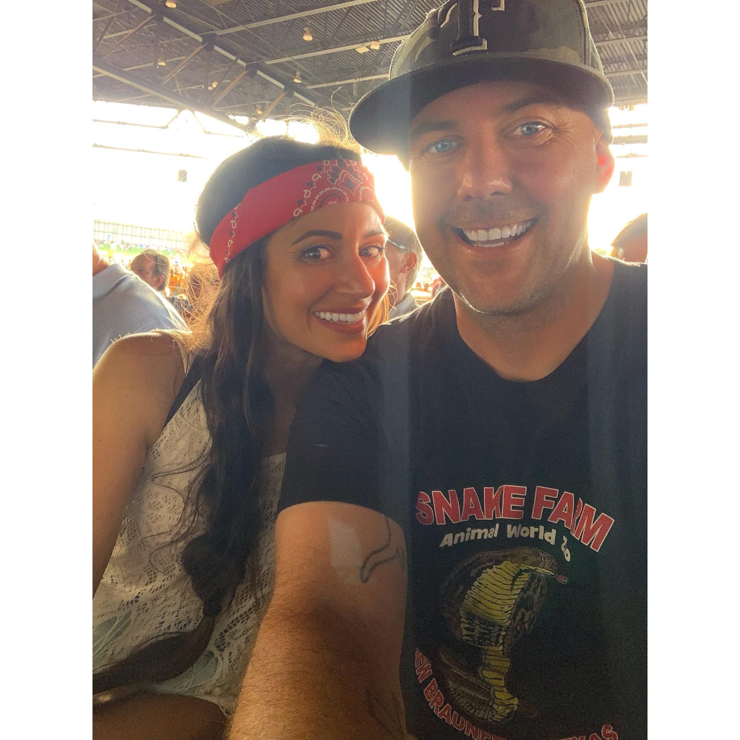 Seeing Willie Nelson with Jordan's family last summer!!