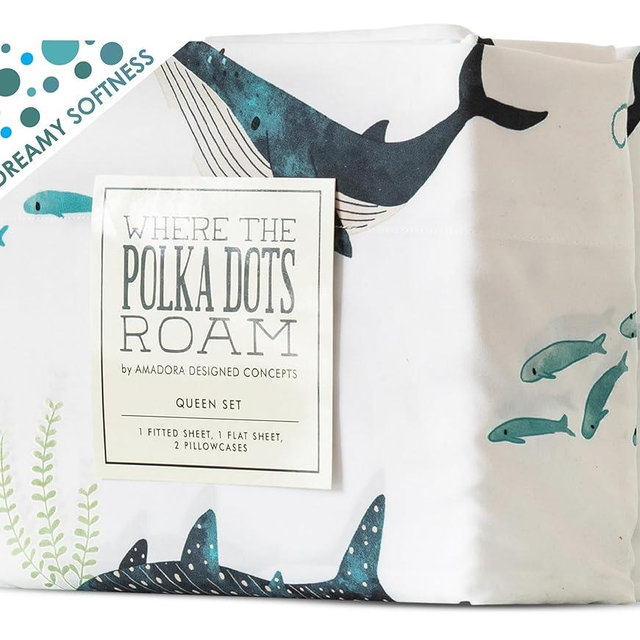 Where The Polka Dots Roam Nautical Ocean Queen Bedding Set - 4 Piece Super Soft Kids Bed Set with Fitted Sheet, Flat Sheet, and Pillowcases - Underwater Sea Creatures Design for Boys Girls Room Décor