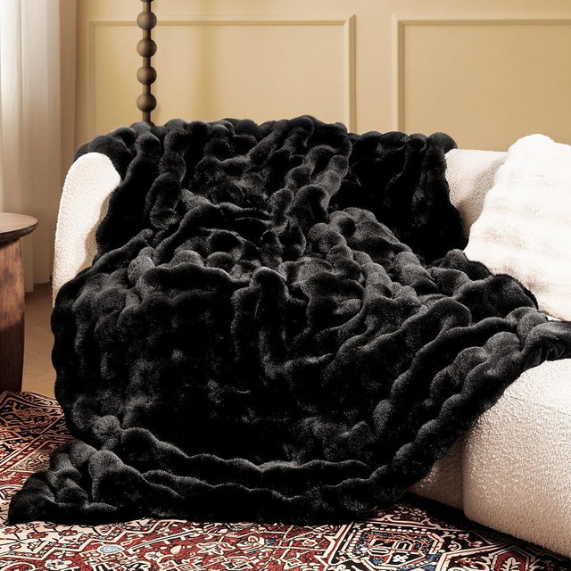 Ultra Soft Cozy Faux Fur Throw Blanket, Fuzzy Plush Thick Bubble Blanket, Luxury Fluffy Blanket for Couch, Sofa, Bedroom, and Living Room, 50x60 Inches, Black
