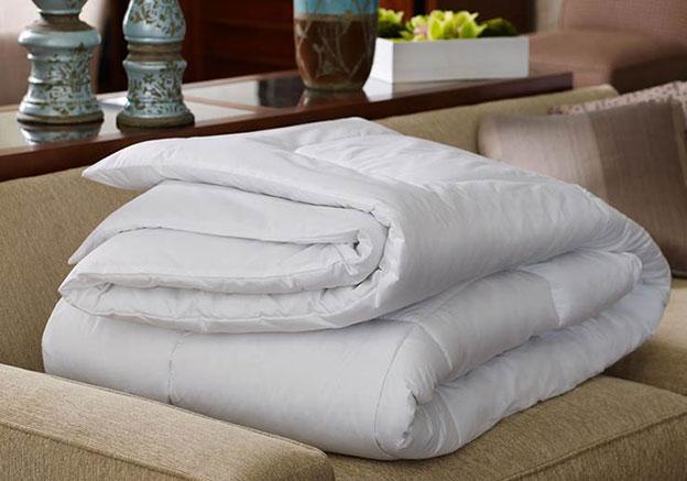 Westin Hotel Down Alternative King Duvet
