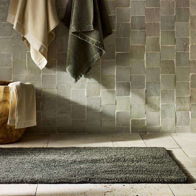 24"x40" Organic Melange Reversible Bath Rug Olive - Casaluna™