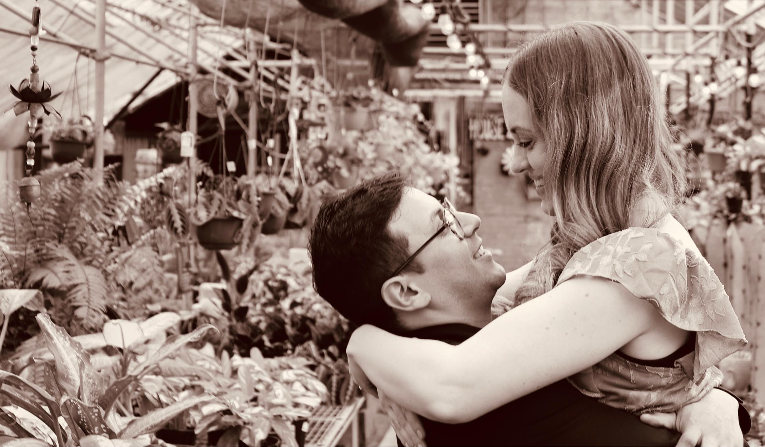 The Wedding Website of Amanda Crecelius and Erik Llanas