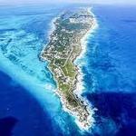 Isla Mujeres Catamaran Tour with Lunch & Open Bar