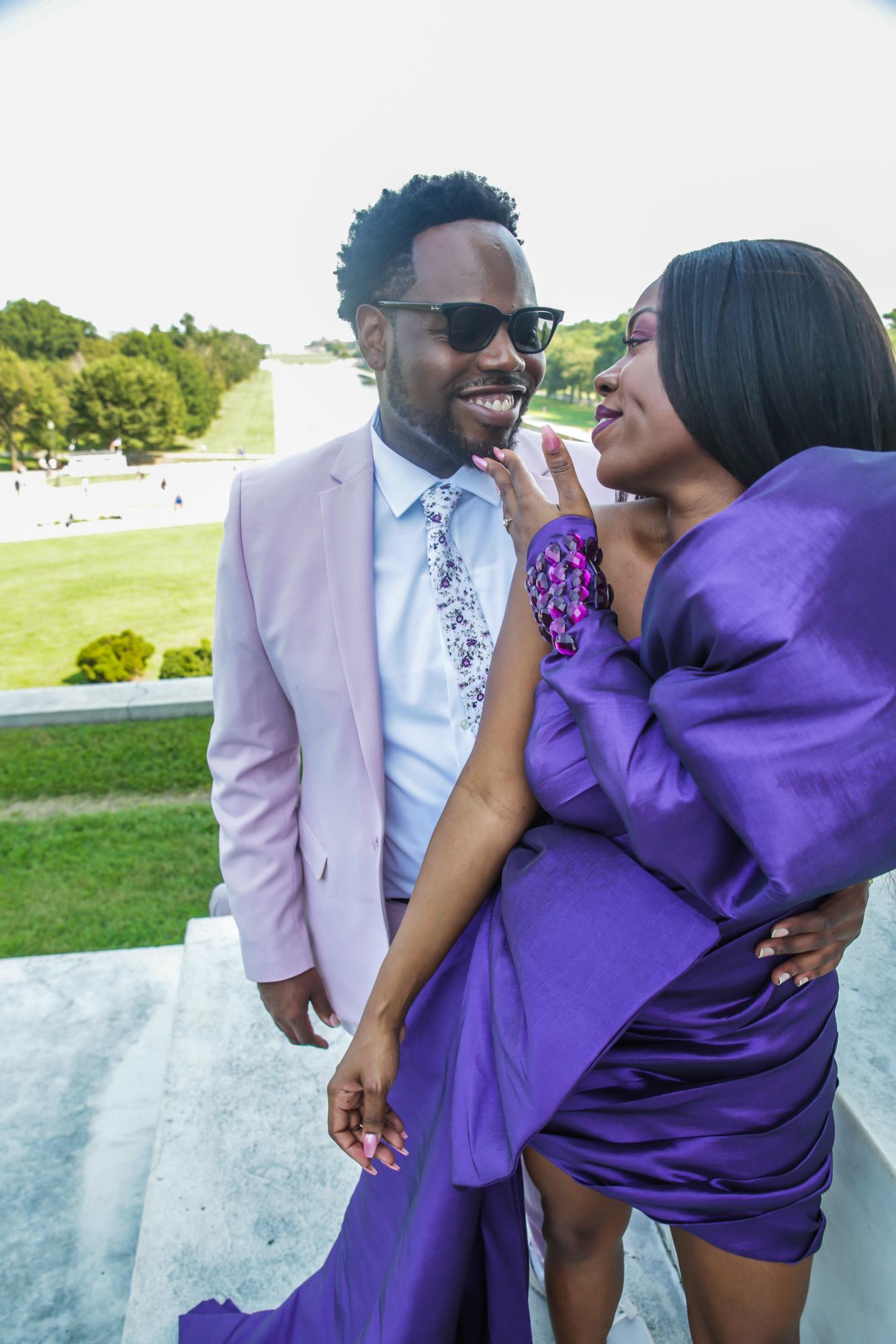 Engagement photos at Lincoln Memorial