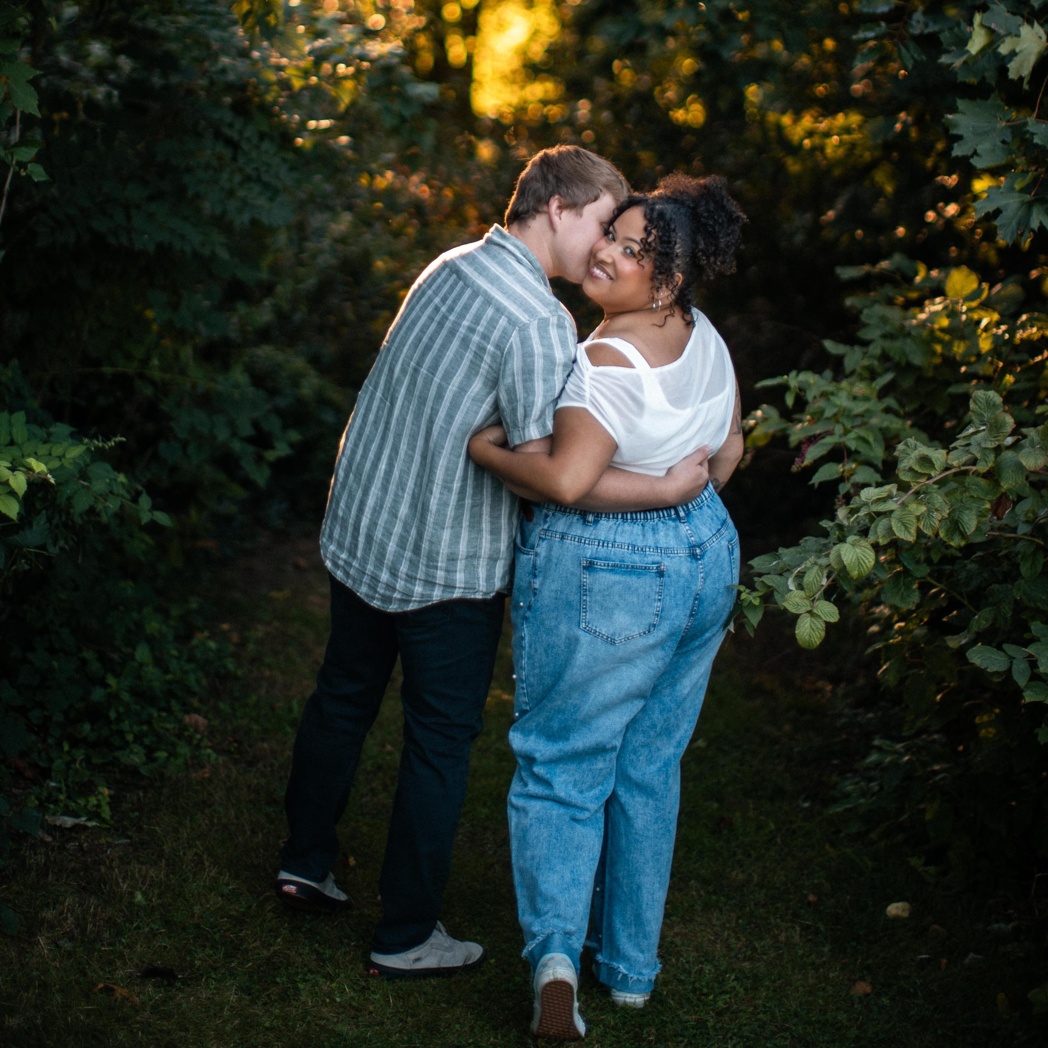 Engagement photos by Neo