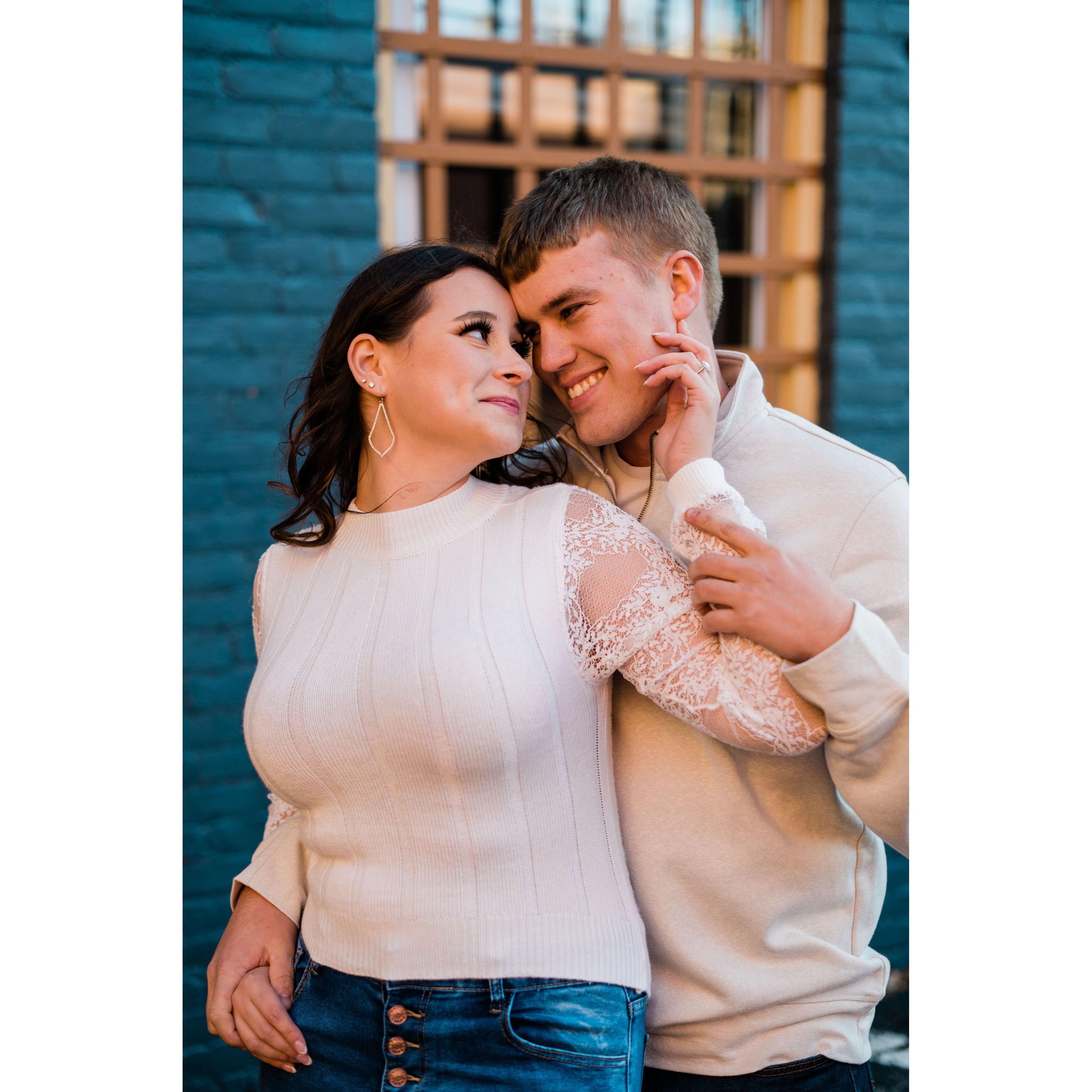 Engagement Photos!