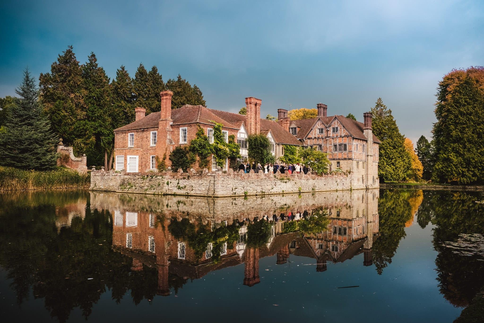 The Wedding Website of Lauren Elliott and Samuel Trew