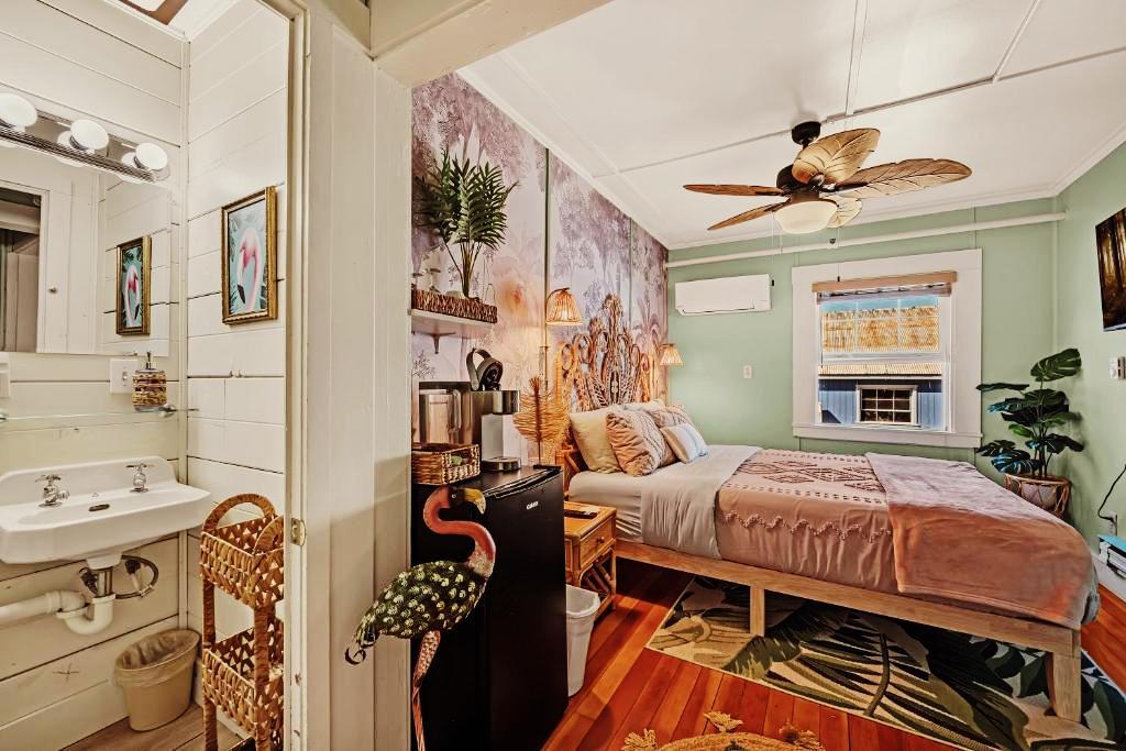 The Wedding Website of Hristiani Peneva and Dylan Jimenez