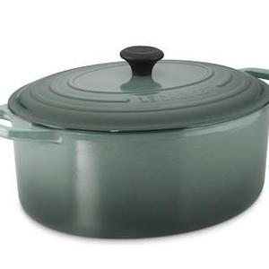 Le Creuset Signature Cast-Iron Oval Dutch Oven, 9 1/2-Qt., Ocean