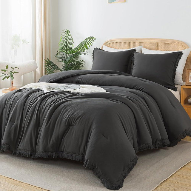Andency California King Comforter Set Dark Grey - 3 Pieces Cal King Boho Lightweight Bedding Comforter Sets, Oversized All Season Tassel Soft Fluffy Bed Set (104x96In Comforter & 2 Pillowcases)