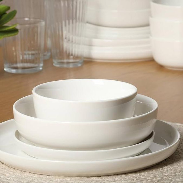 Gibson Home Oslo Dinnerware Set for 4, 16-Piece White Porcelain Plates and Bowls — Ceramic Dish Set | Microwave & Dishwasher Safe
