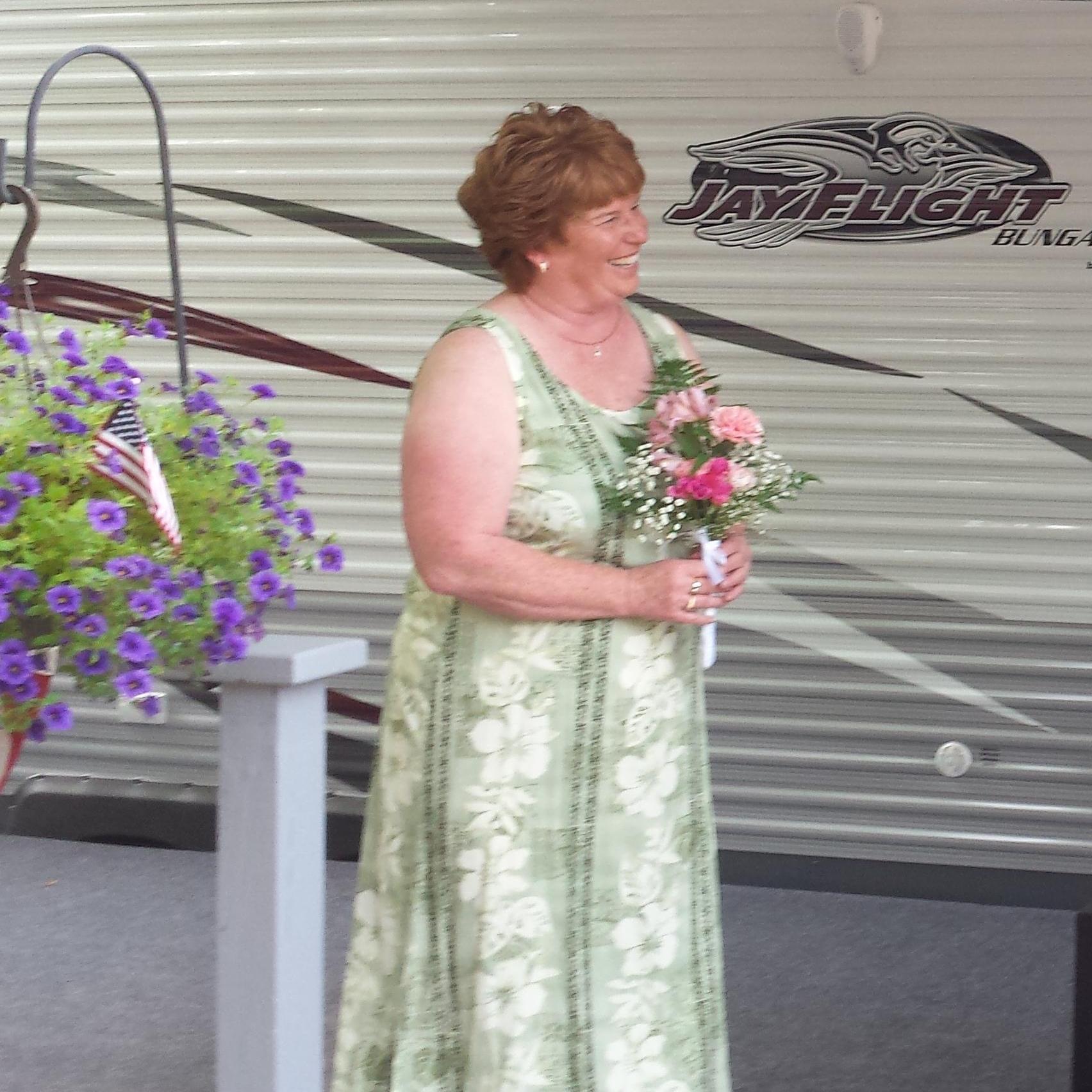 Gay - Groom's Aunt