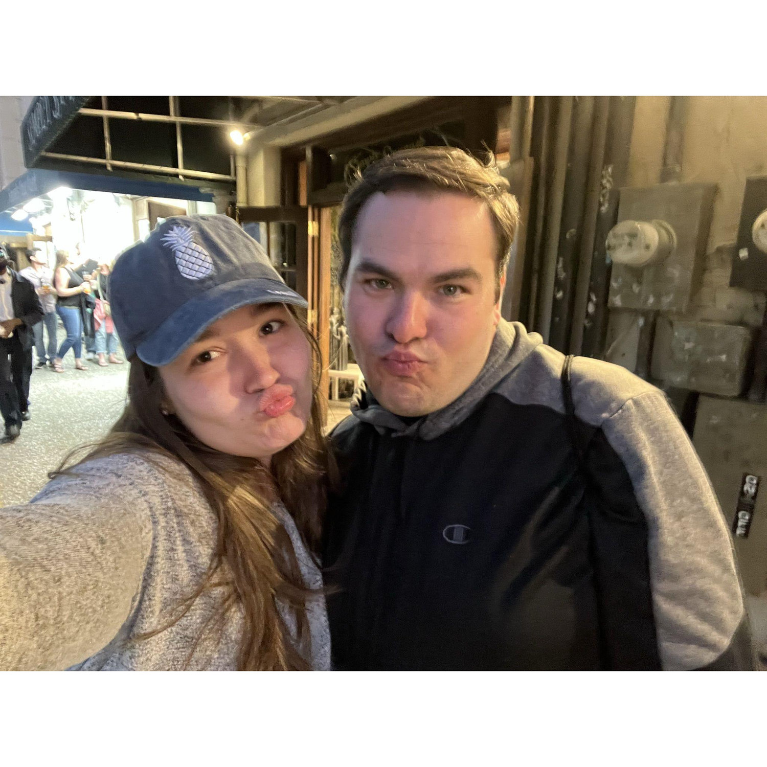 Let's go ghost hunting in Savannah!