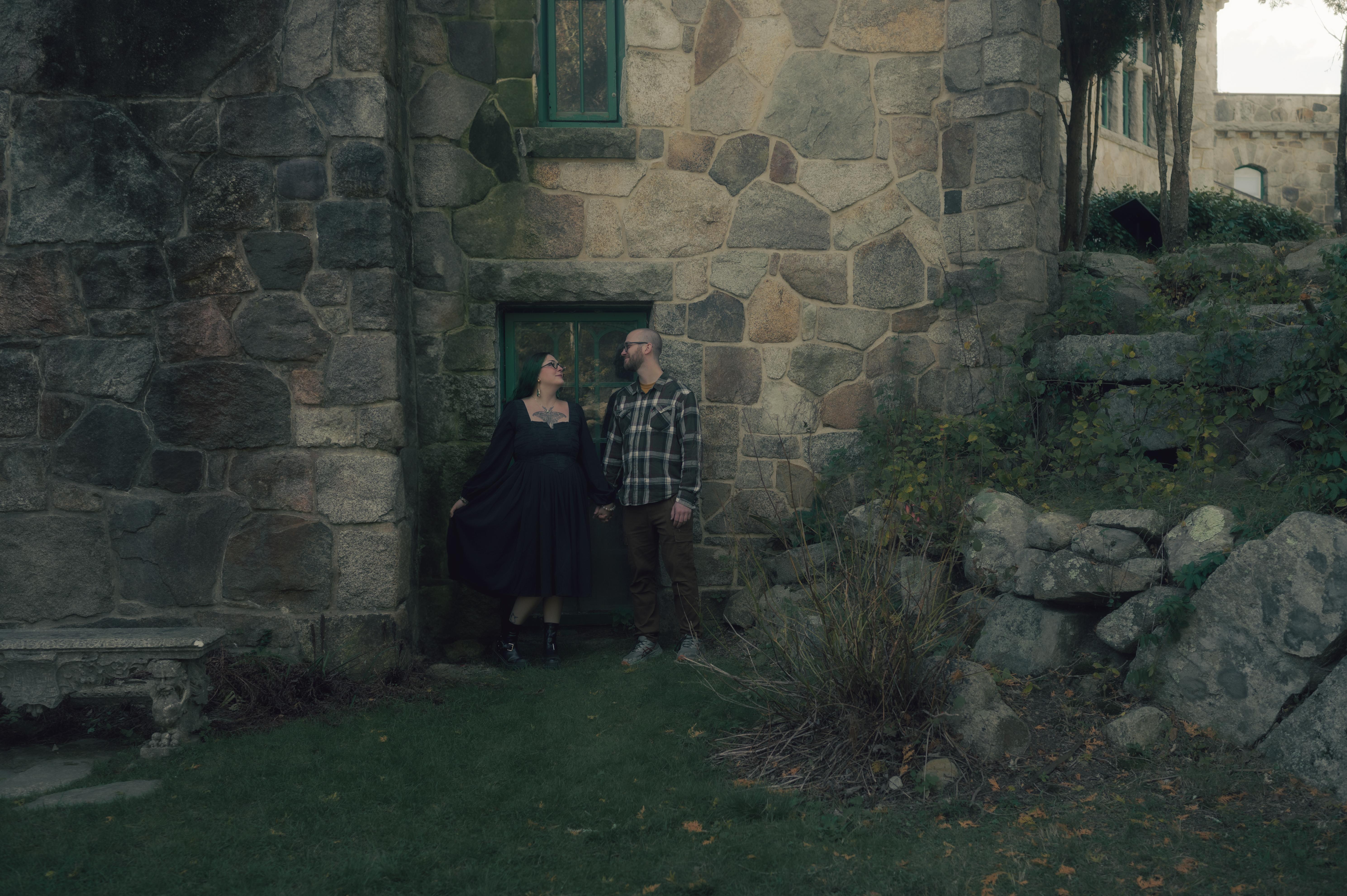 The Wedding Website of Mallory McPhee and Jon Fabianski