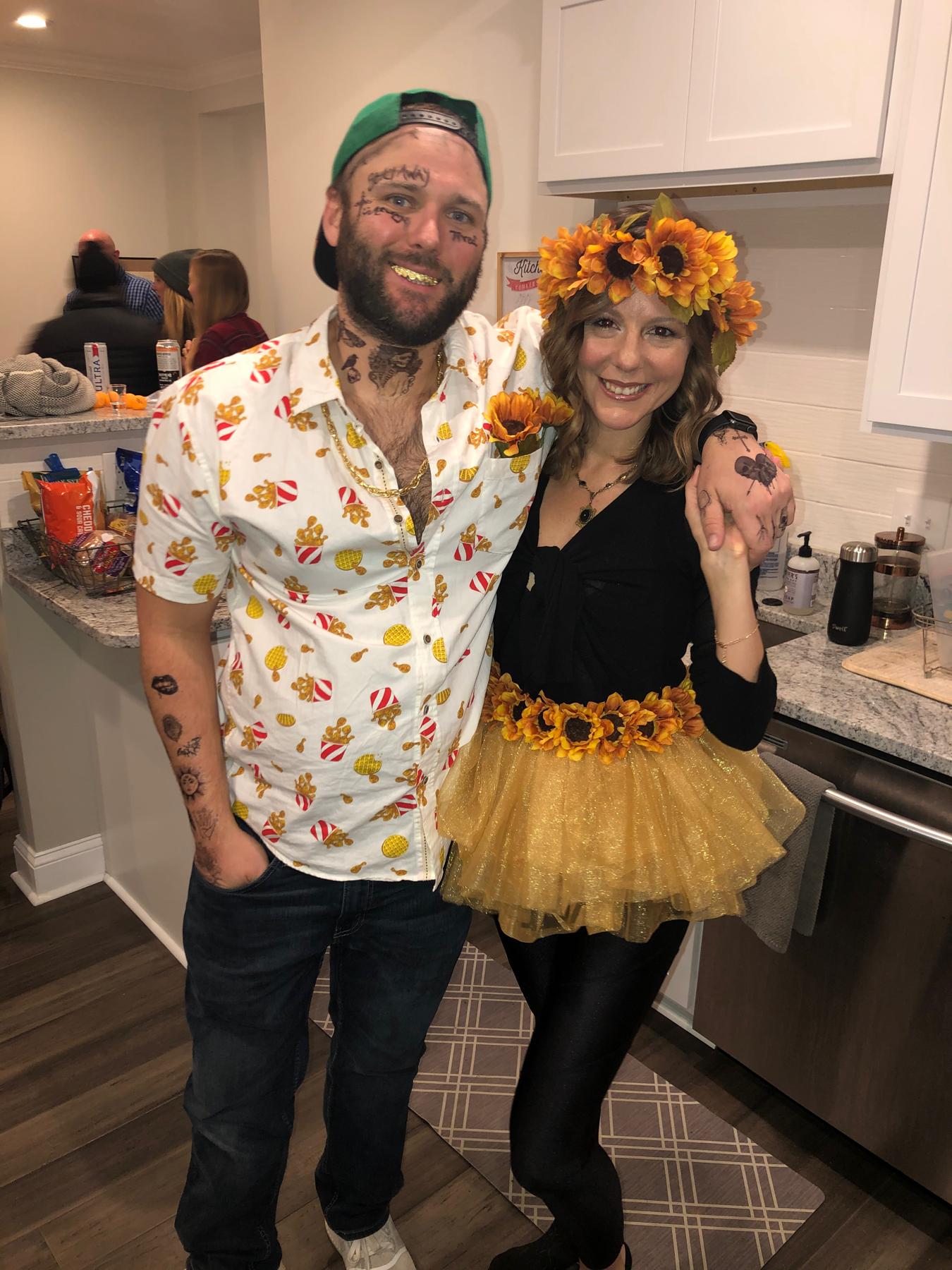 Post Malone and his Sunflower 🌻 
Halloween 2020