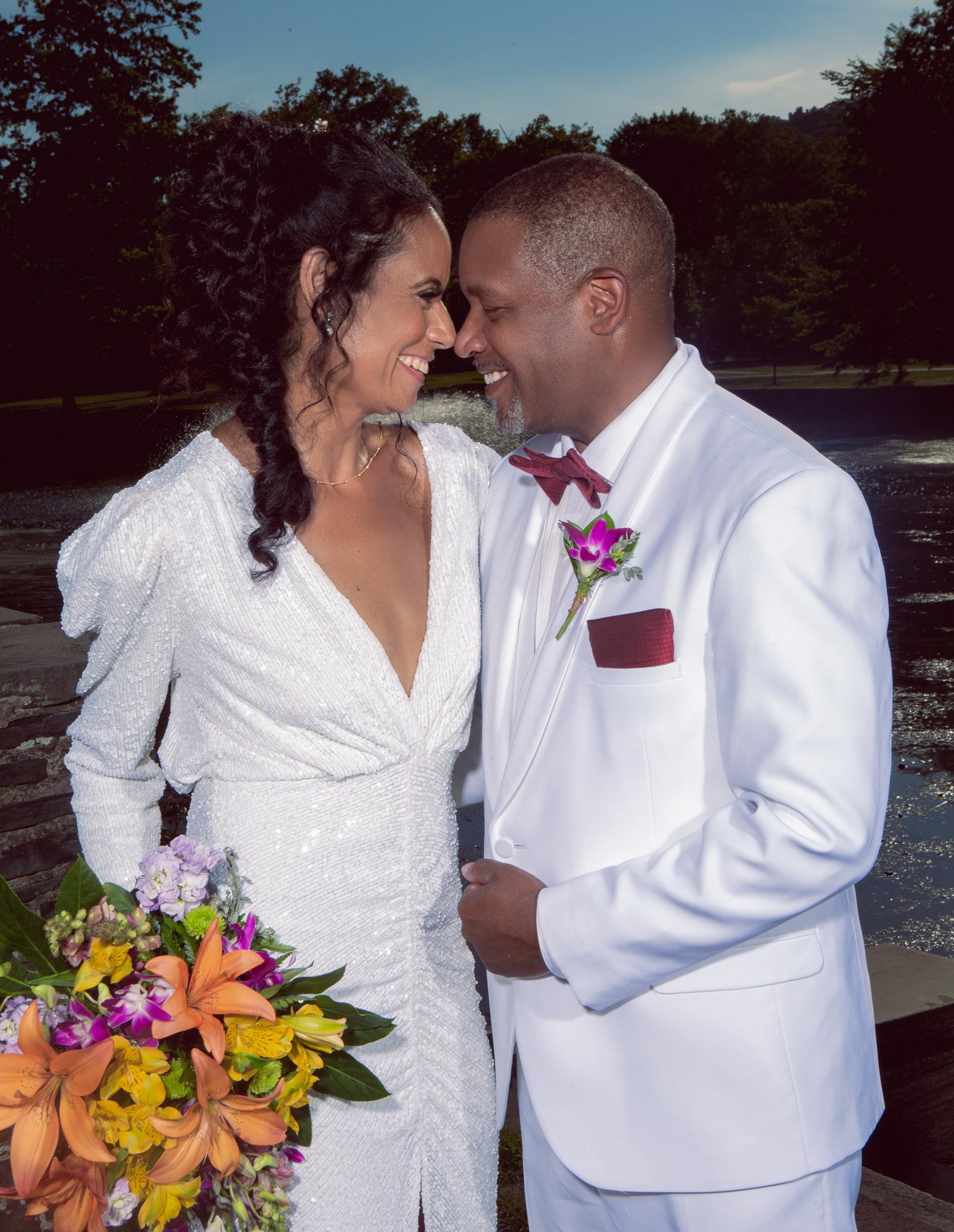 The Wedding Website of Lloyd Crawford and Laura Quiros