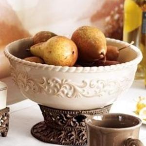 GG COLLECTION Acanthus 12 Inch Round Serving Bowl W/ Pedestal Cream