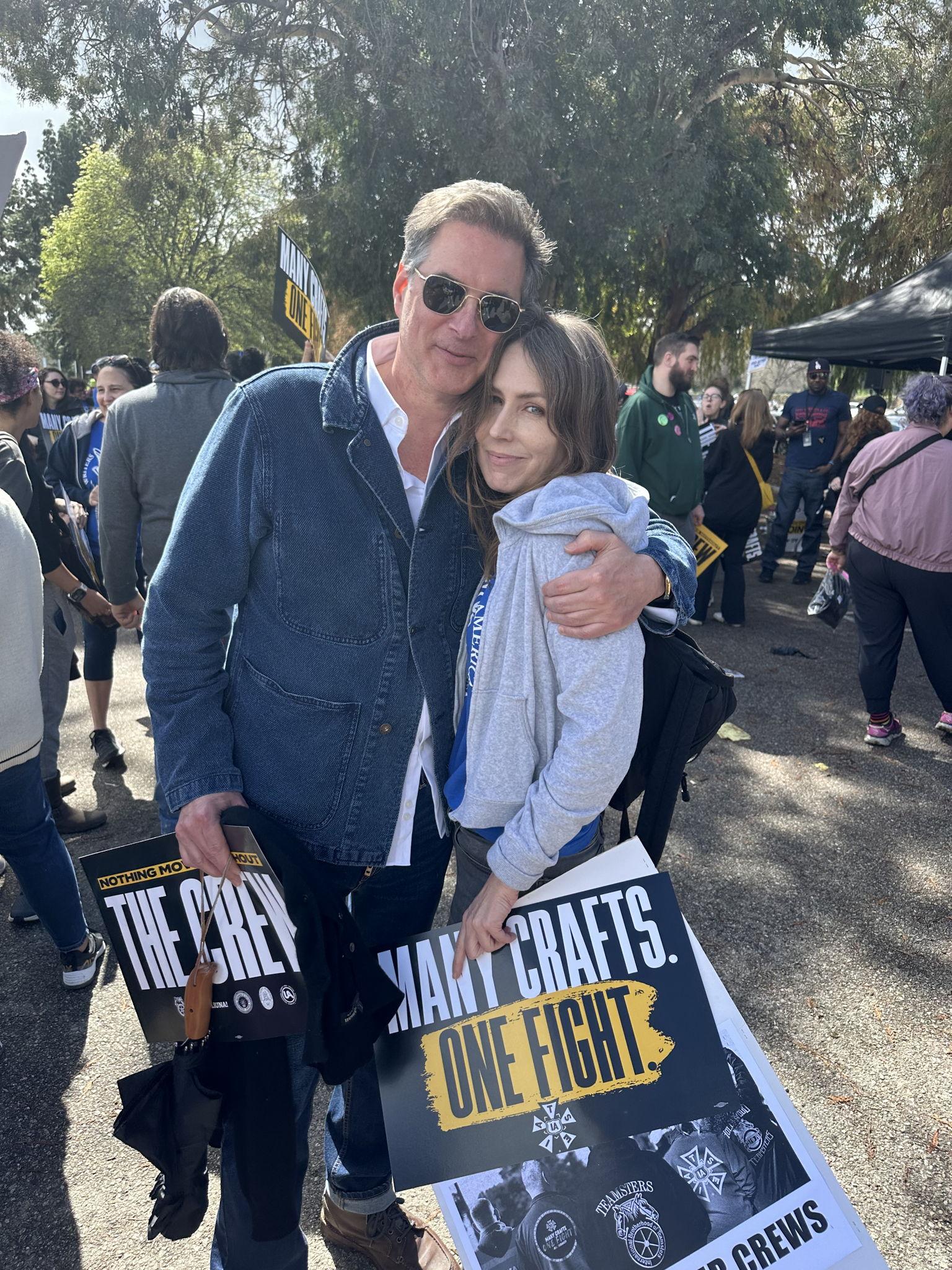 f7f30409-0d3d-4636-924c-a57b64c64f3f