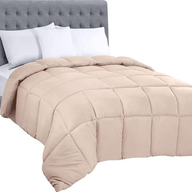 Utopia Bedding All Season 250 GSM Comforter - Soft Down Alternative Comforter - Plush Siliconized Fiberfill Duvet Insert - Box Stitched (Twin/Twin XL, Beige)