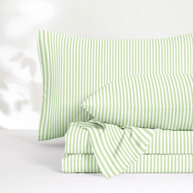 Wake In Cloud - Striped Bed Sheets, 4-Piece Sheet Set, Ticking Vertical Pin Stripe Modern Farmhouse Pattern Printed Bedding, Deep Pocket, Sage Green White, Queen Size