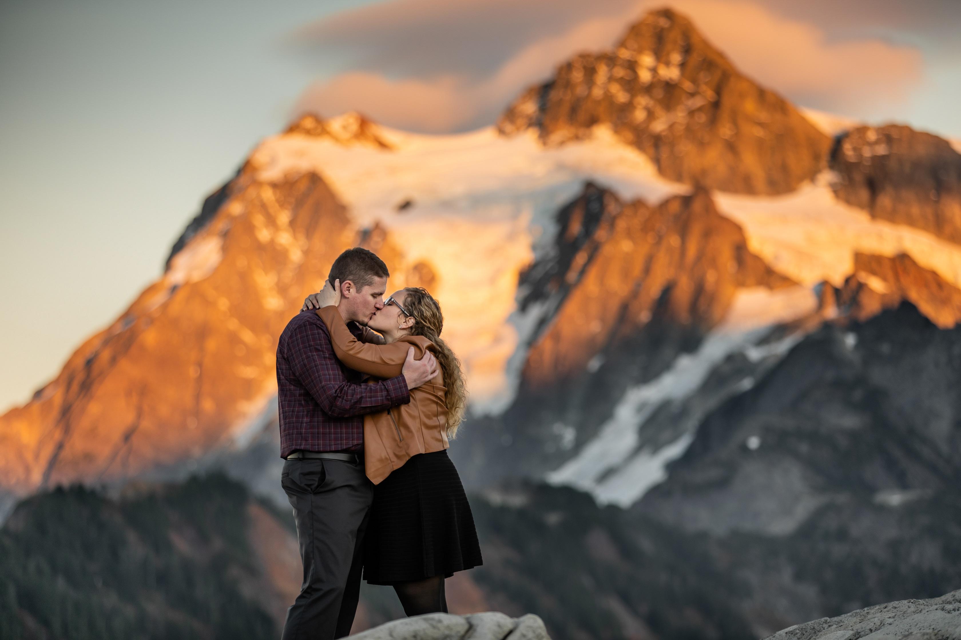 The Wedding Website of Jen Blaine and Jesse Hadley